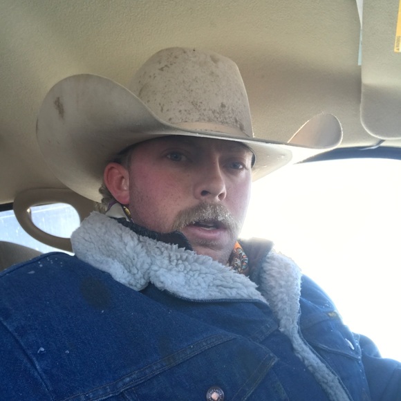 Meet your Posher, Josh - Picture 1 of 1